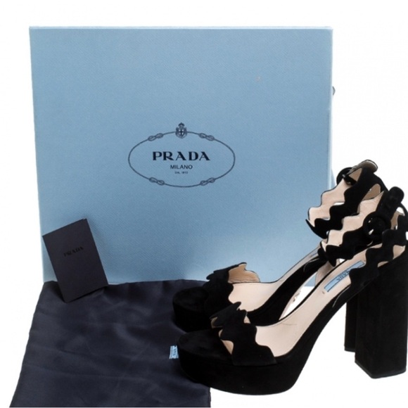 Prada Black Suede Leather Ankle Strap
Sandals Size 40 - Picture 4 of 12